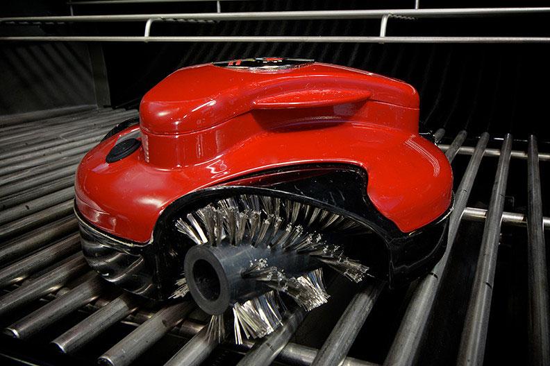 Grillbot Red robotický čistič grilů